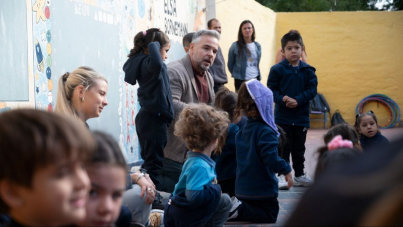 Mendoza promueve la inscripción de niños en salas de 3 años